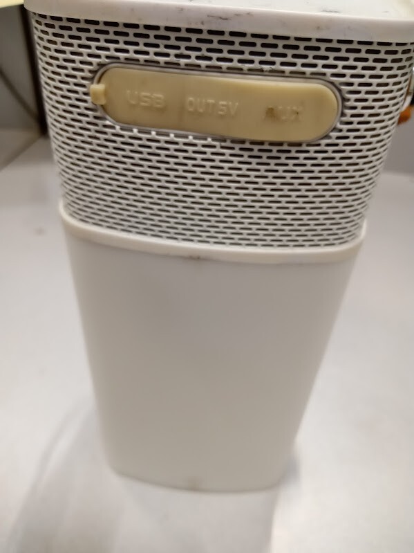 KREAFUNK aGLOW Bluetooth Speaker White Not Working For Parts