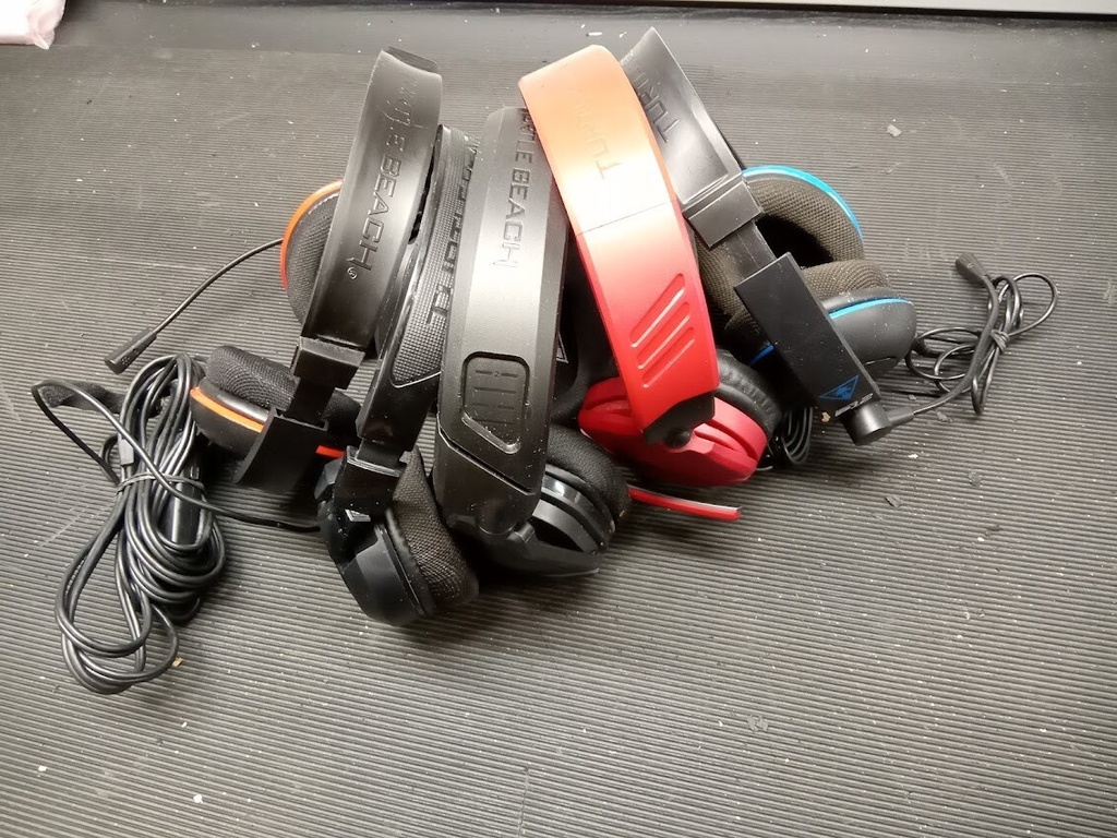 Lot of 5 Turtle Beach Gaming Headset Various Models Not Working For Parts