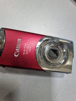 Canon IXUS i PC1144 5MP Digital Camera 24X Zoom Lens Red Not Working