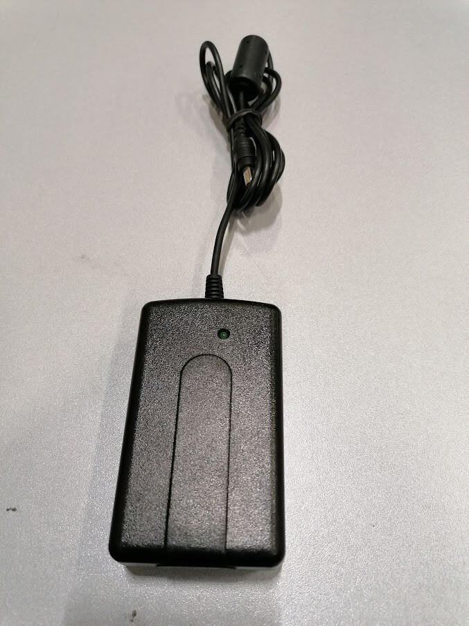 Li Shin LSE9802B1240 AC Adapter 12V 3.33A Used Working Without Power Cord