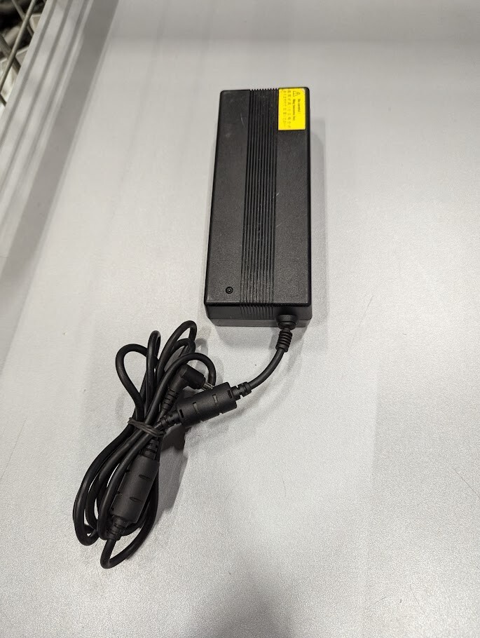 AC Adapter 0226A20150 20V 7.5A Used Working Without Power Cord