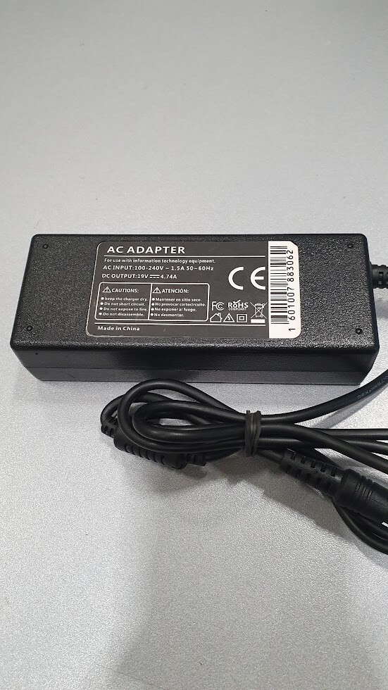 AC Adapter 19V 4.74A Used Working Without Power Cord