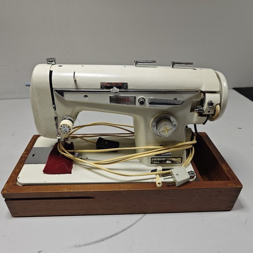 Major Zig-Zag Sewing Machine - For Parts or Repair, Untested
