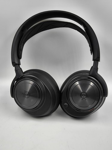 Used Steelseries Bluetooth Headphones - Mic Issue