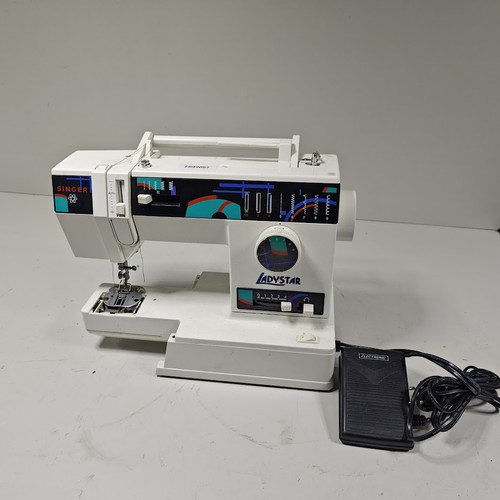 Singer Ladystar Sewing Machine - For Parts/Repair, Untested