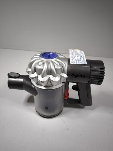 Dyson DC62 Vacuum - Used, Missing Battery, Broken Part