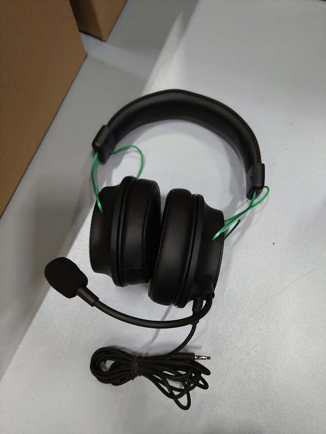 JLT Aero Gaming Headset Over Ear Wired Headphones Black/Green Used Working