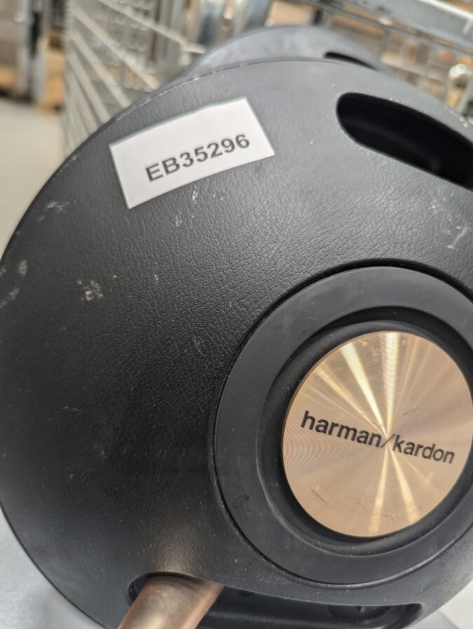 Harman Kardon Onyx Studio 2 Black Bluetooth Speaker Body Defect Not Working