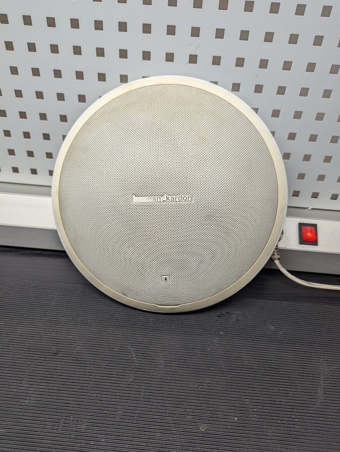 Harman Kardon Onyx Studio 2 White Bluetooth Speaker Body Defect Not Working