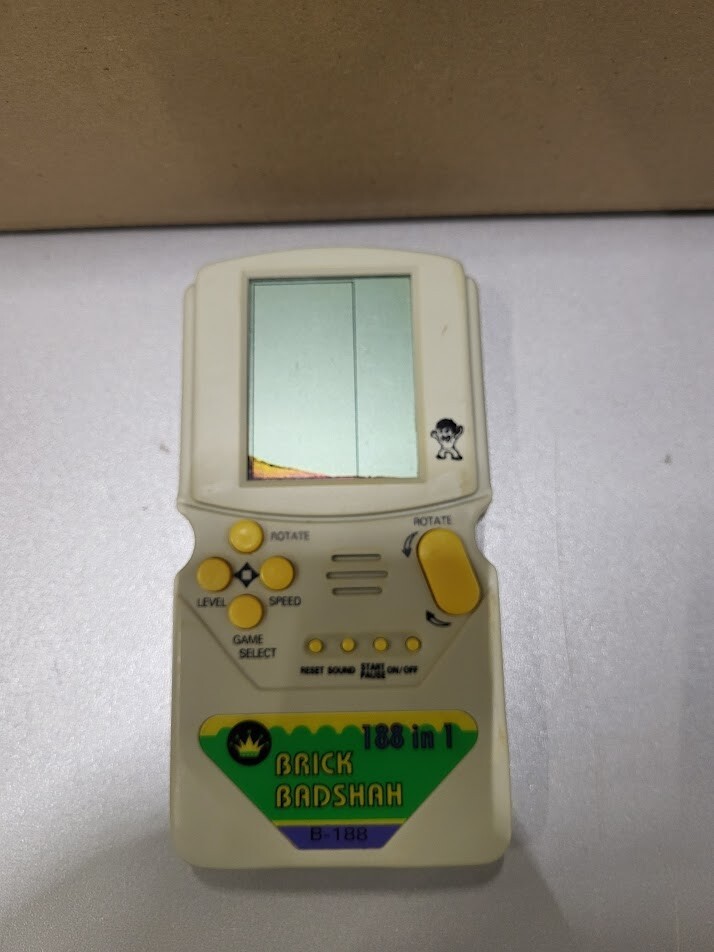 Retro Handheld Brick Game Console B-188 (188 in 1) - For Parts or Repair