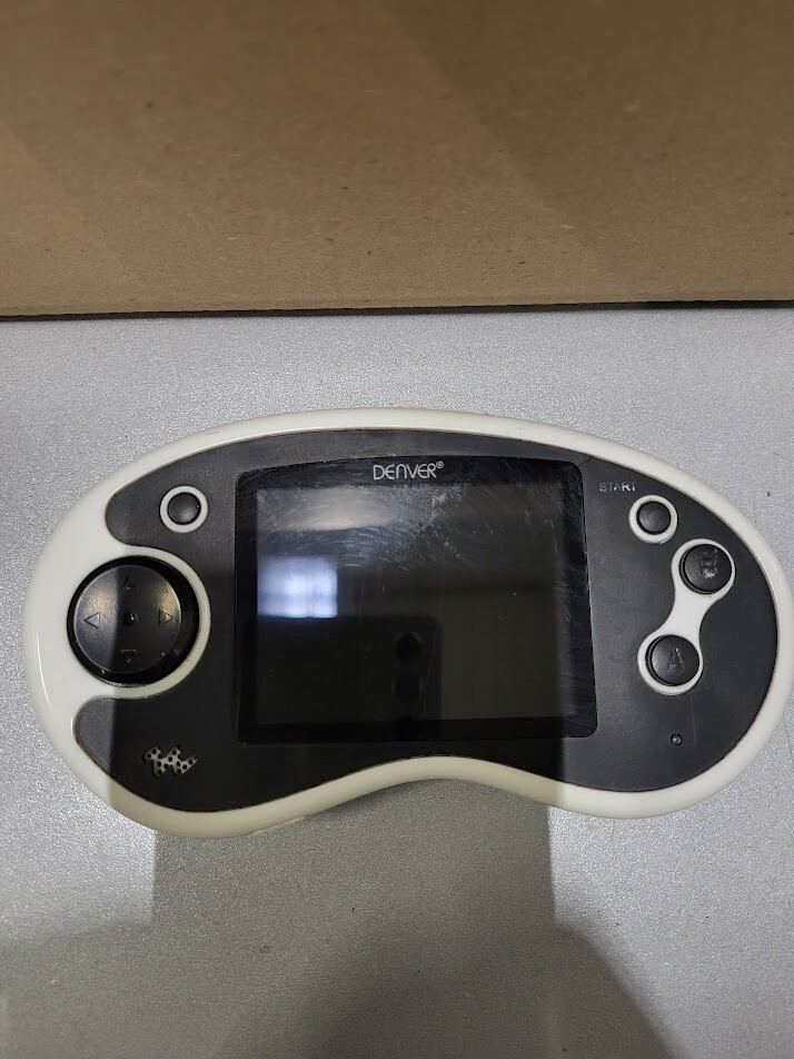 Denver Electronics GMP-270C Portable Media Player - For Parts or Repair