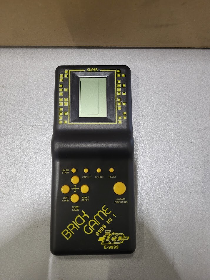 Brick Game E-9999 LCD Handheld Console -  For Parts or Repair Non-Working