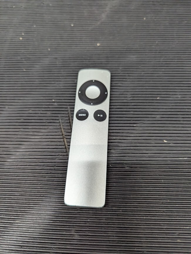 Apple Remote Control A1294 Wireless Not Tested Parts/Repair