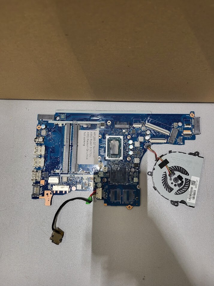 HP 255 G7 Motherboard - AMD Ryzen 3 3250U Radeon Graphics For Parts/Repair