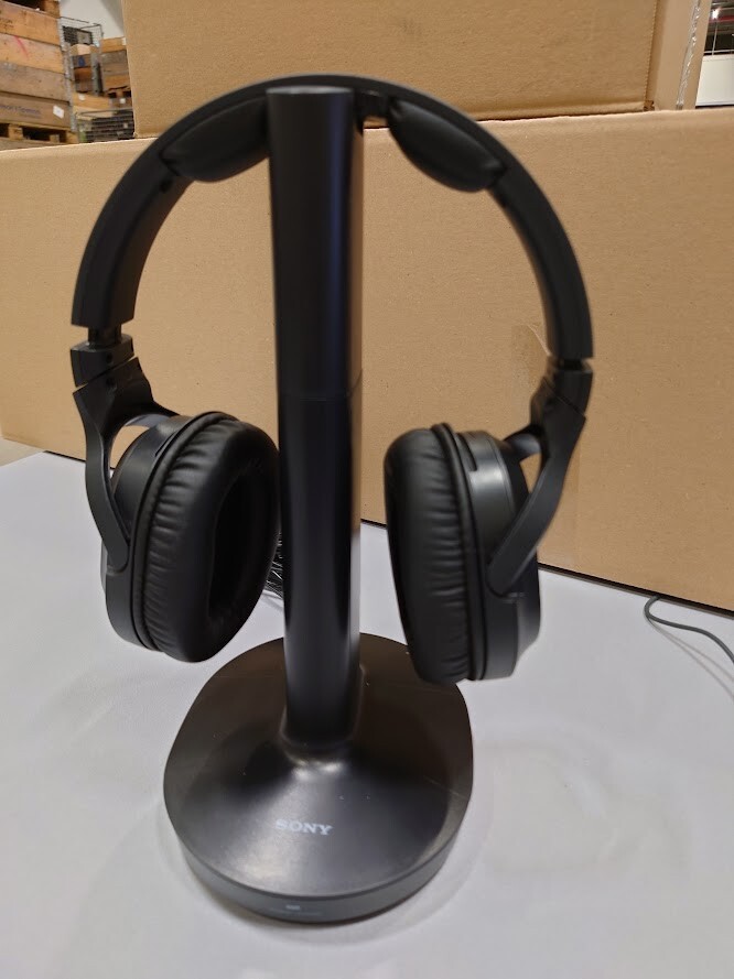 Sony MDR-RF895R Over Ear Headphones Black Not Working For Parts