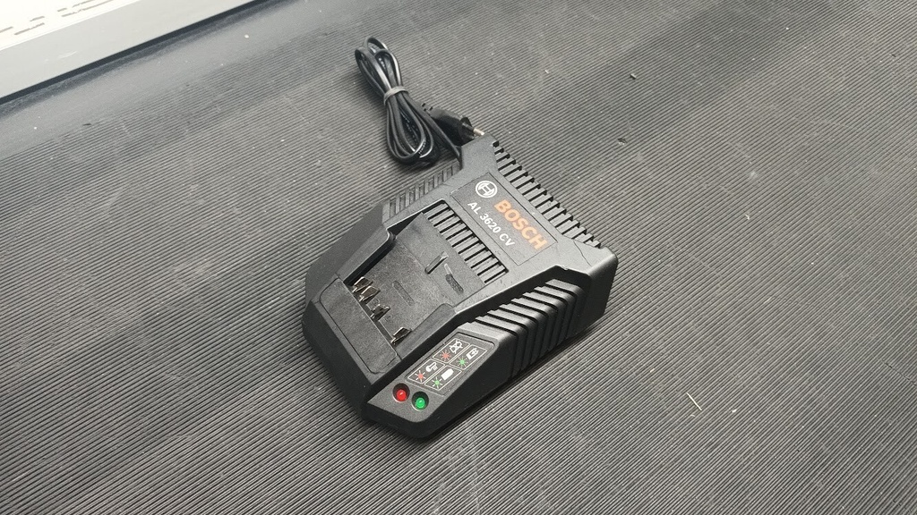 Bosch AL 3620 CV 36V Battery Charger – Used, Not Working, For Parts or Repair