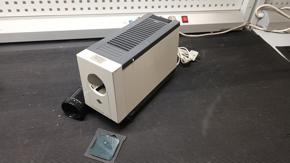 Agfa Diamator 100 Slide Projector - Untested, For Parts Or Repair