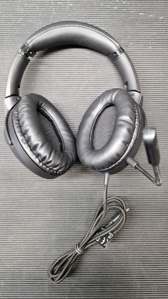 ASUS ROG Strix Go Core Gaming Headset - Used, Working Condition