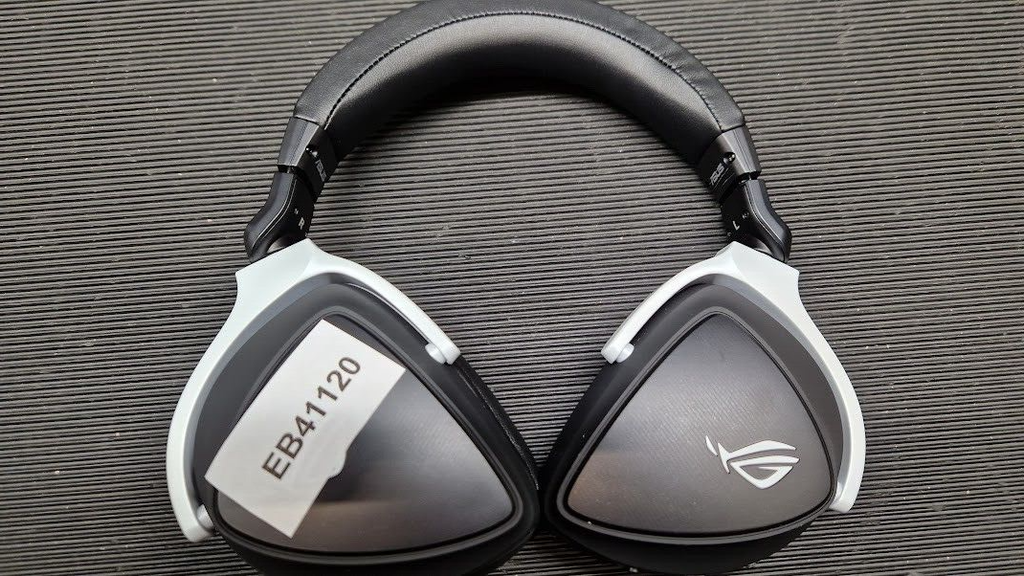 ASUS ROG Delta S Wireless Gaming Headset Without Box And Accesories